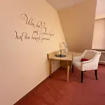 Haus Sonnenschein Aparthotel 3*